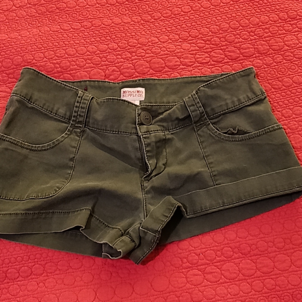 Mossimo sz 3 shorts like new
